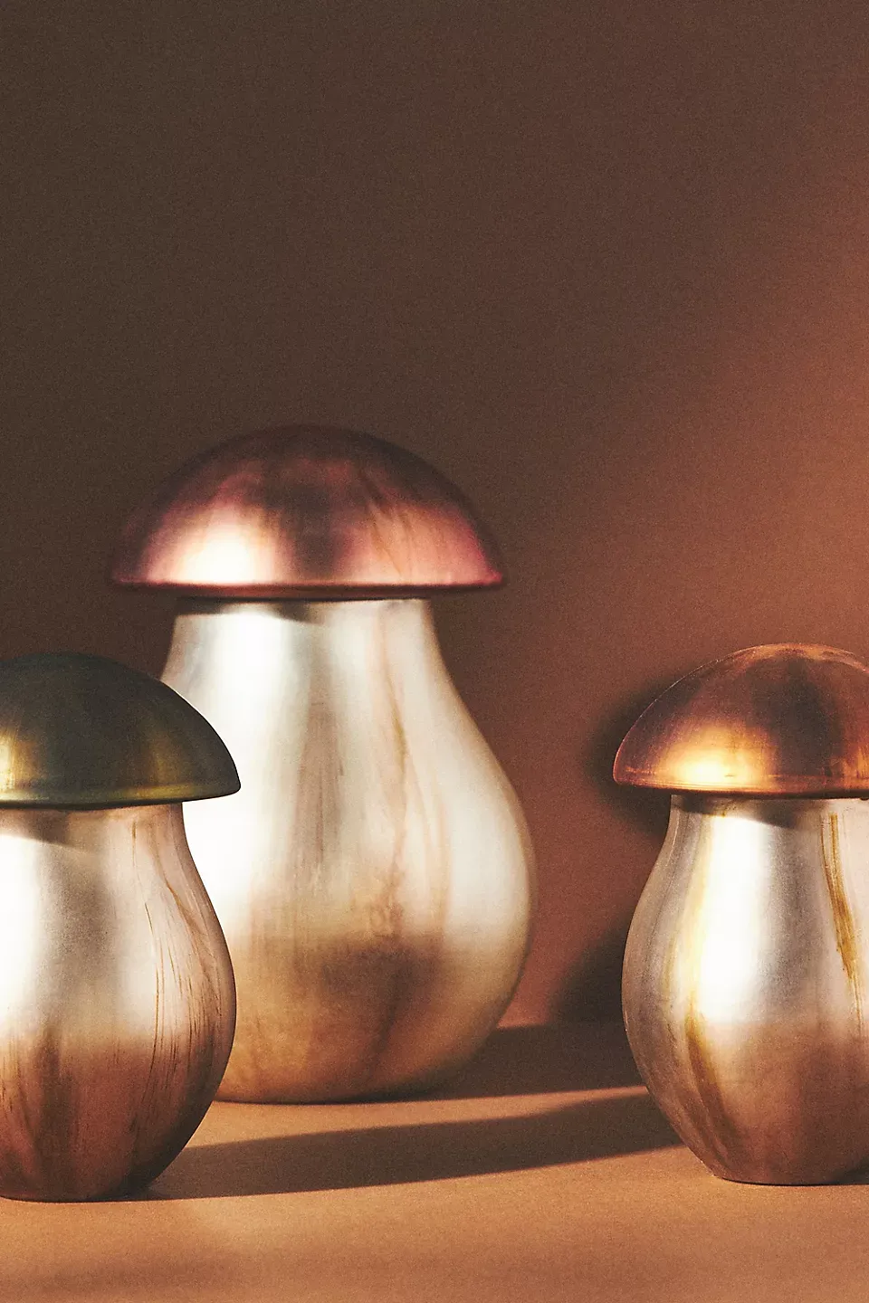 metallic lids & bodies